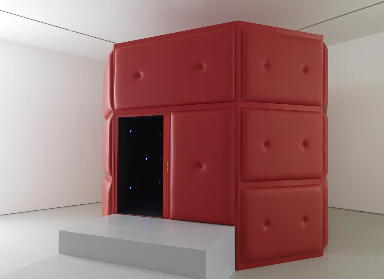 Tatsuo Miyajima, Life Palace (tea room), 2013 © Tatsuo Miyajima; Courtesy Lisson Gallery
