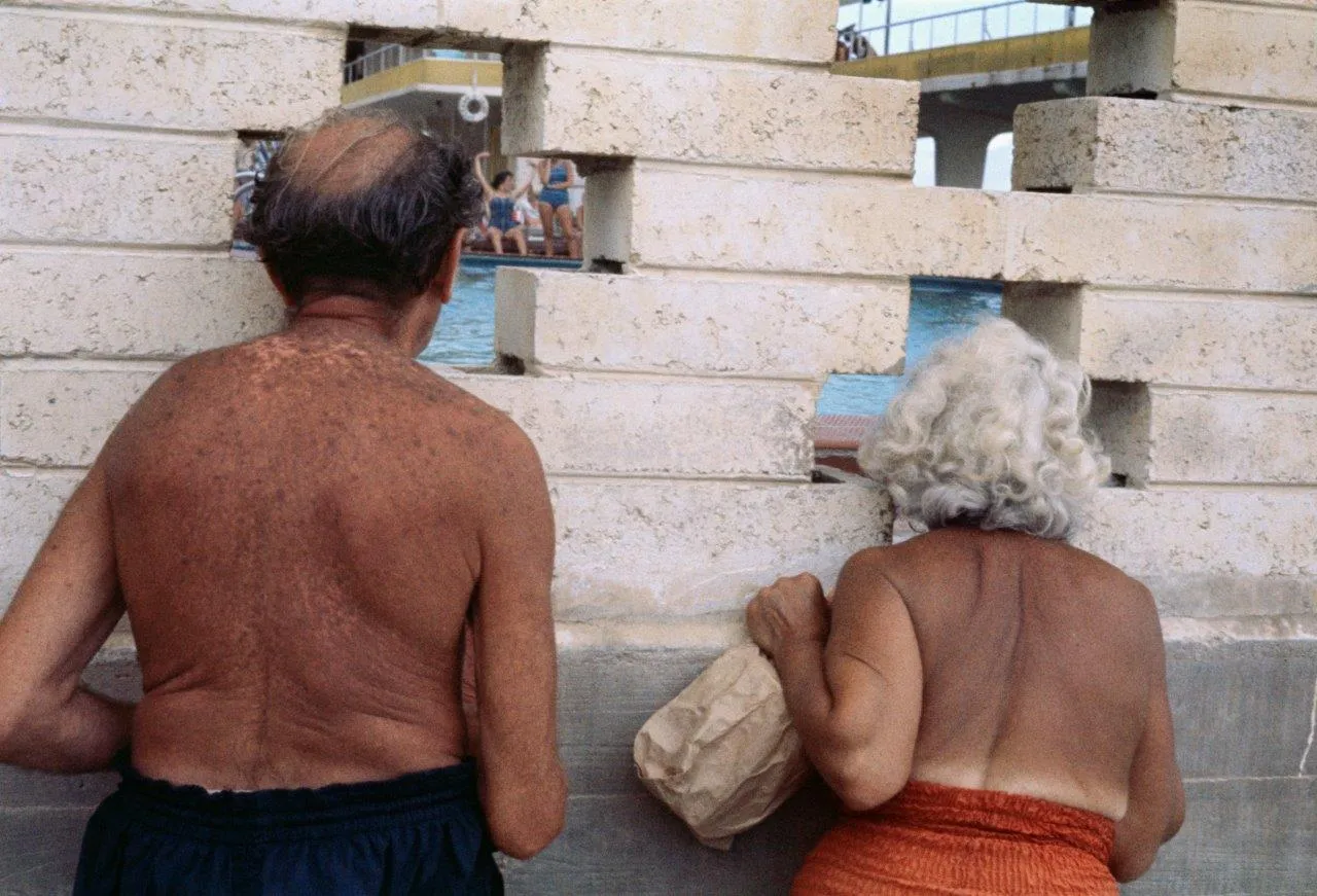 Location unknown, 1960 © Estate of Vivian Maier, Courtesy Maloof Collection and Howard Greenberg Gallery, New York