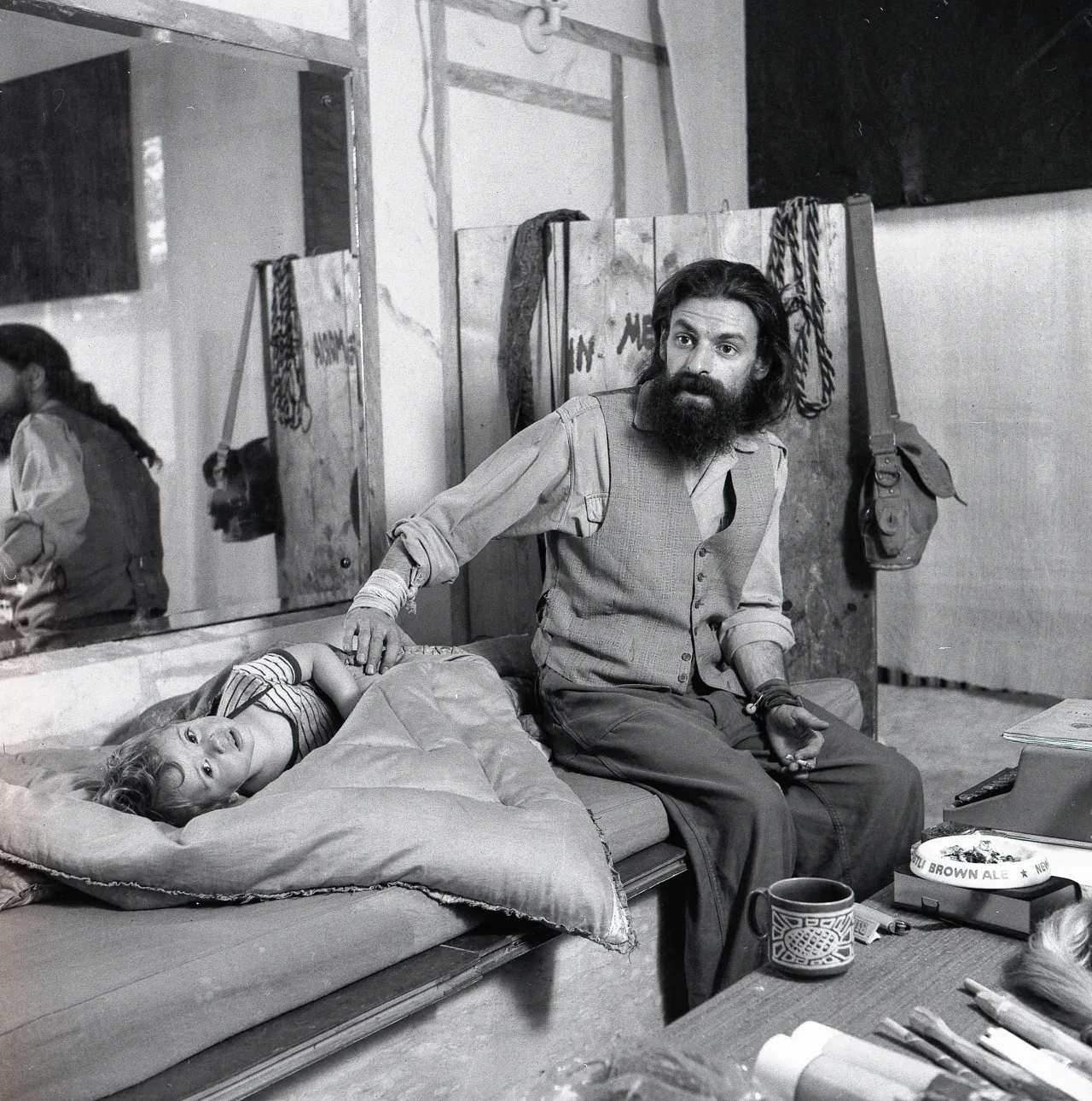 Father and son at 66 The Bishops Avenue squat, c.1976 © Joyce Edwards