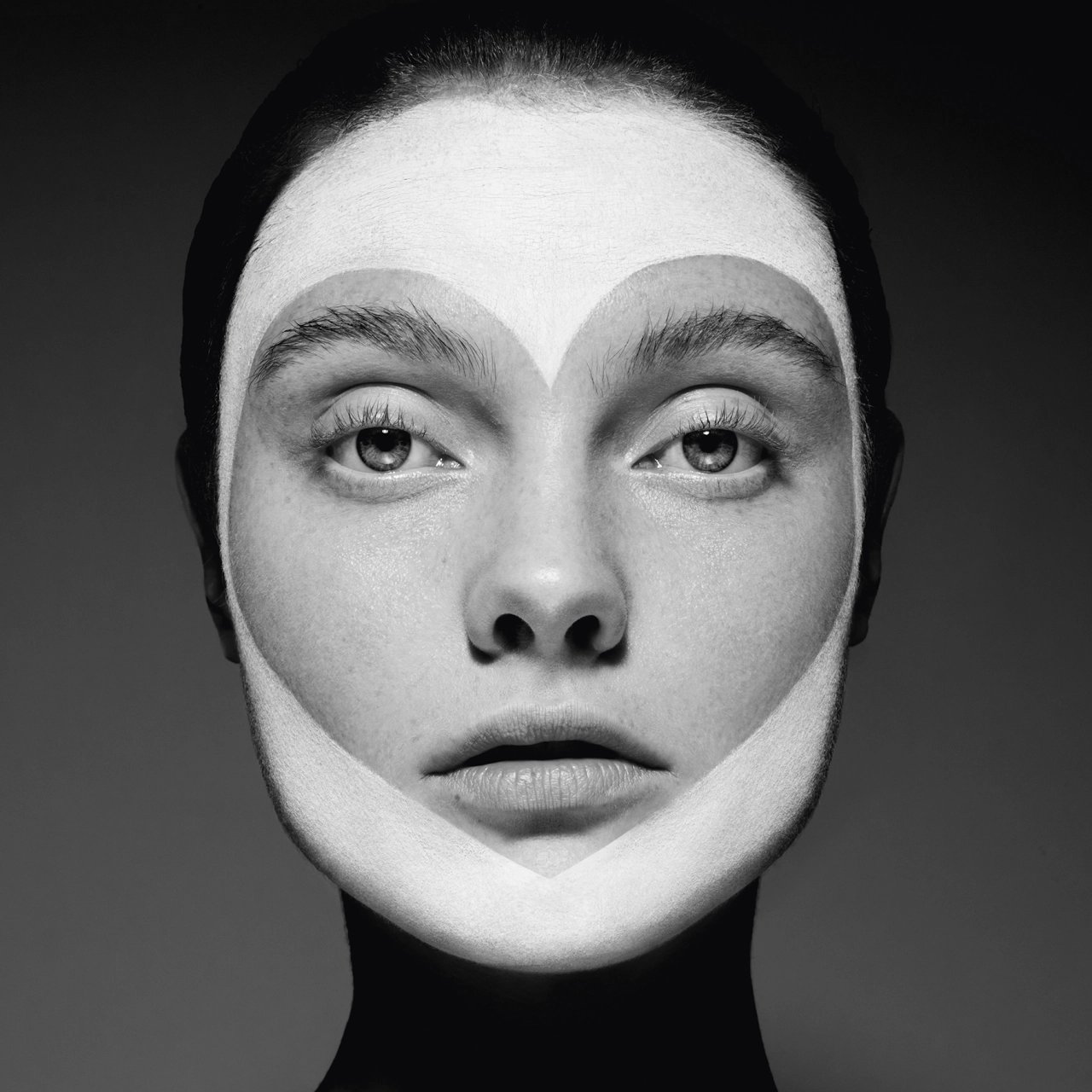 Heart For A Heart, British Heart Foundation, 2017 © Rankin
