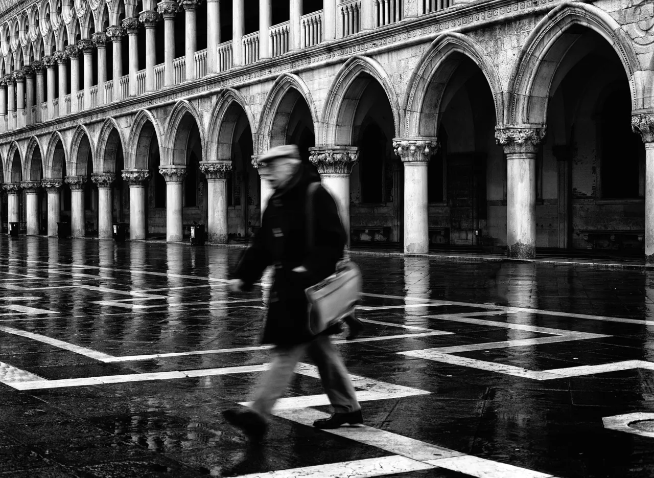 © Tony Sellen