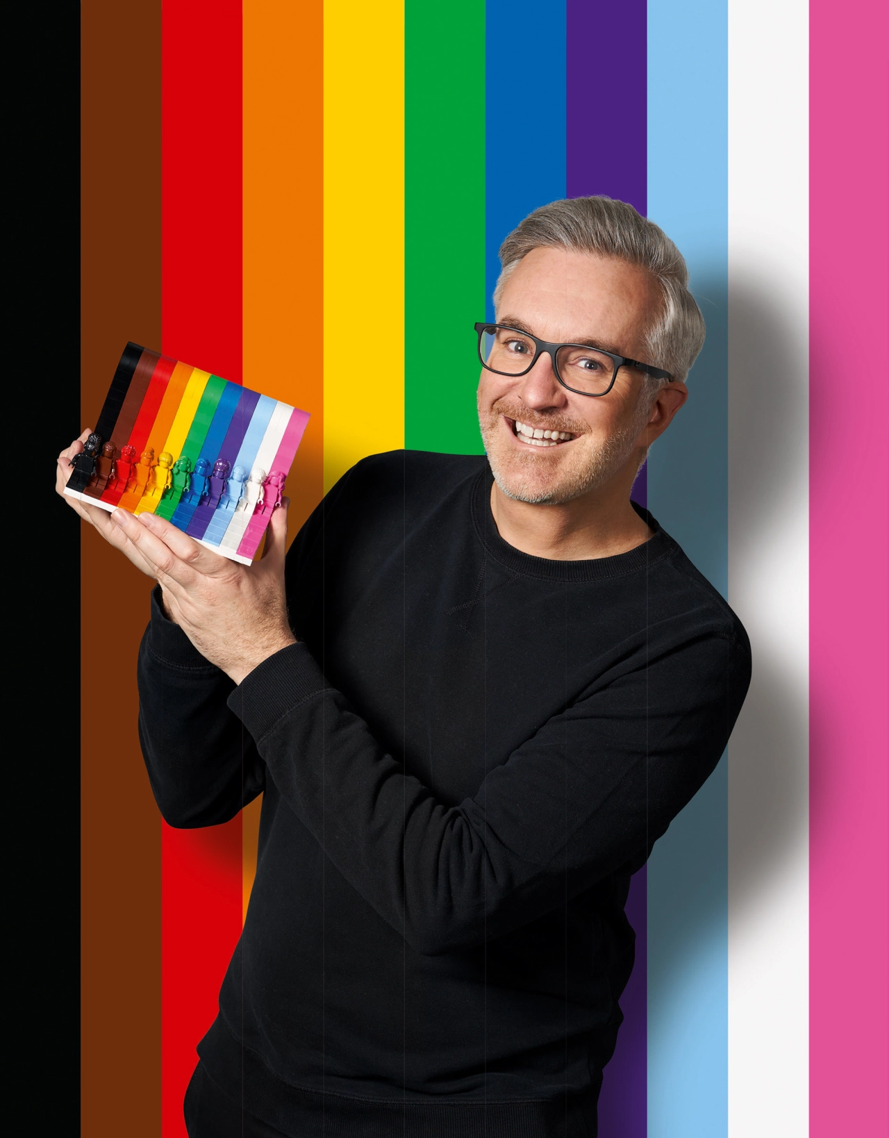Matthew Ashton at LEGO, the set designer behind Everyone is Awesome © LEGO Group