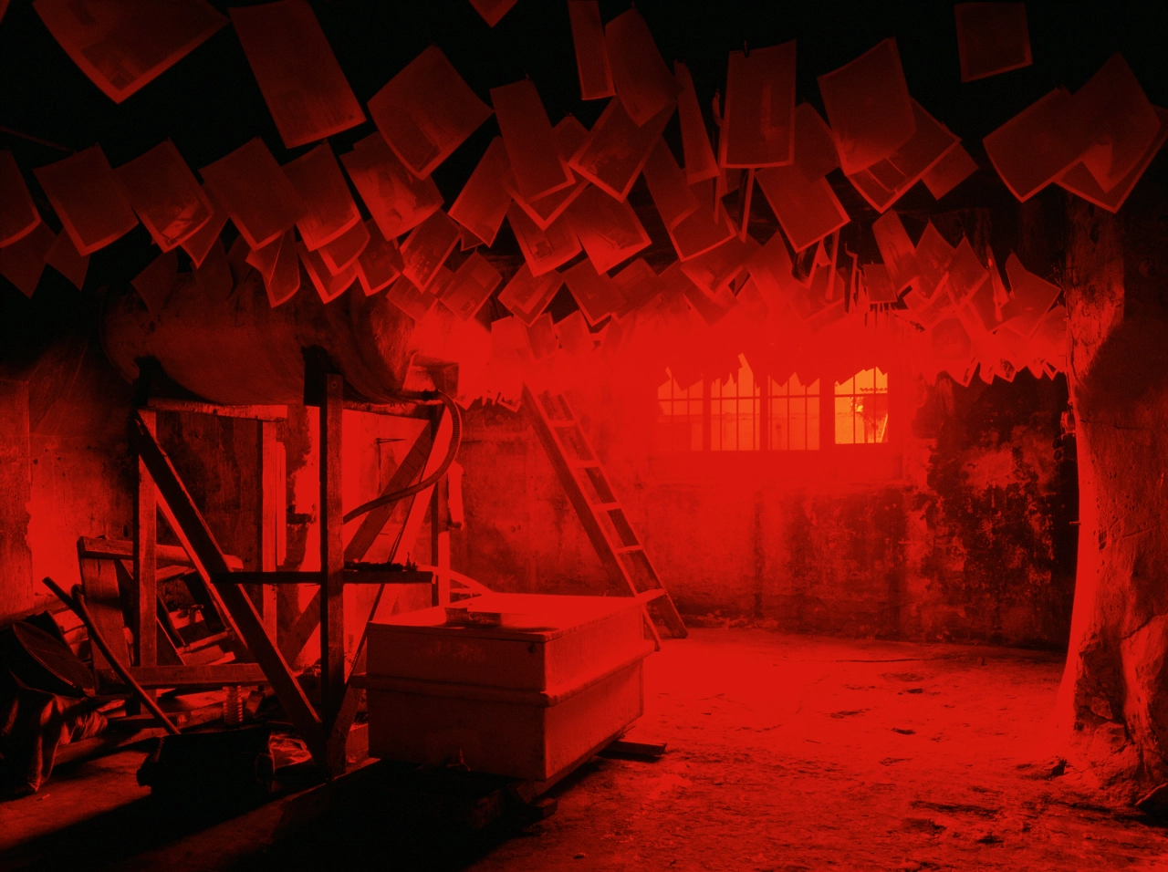 Mike Nelson, MAGAZIN: Büyük Valide Han, 2003. Installation view, Büyük Valide Han, 8th International Istanbul Biennial, Istanbul, 2003. Photo credit: Mike Nelson, Courtesy the artist and 303 Gallery, New York; Galleria Franco Noero, Turin; Matt’s Gallery, London; and neugerriemschneider, Berlin