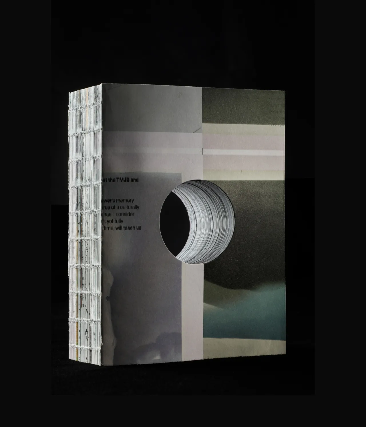 Angled view of the book ©Joana Machado. Photographs of Filipe Braga