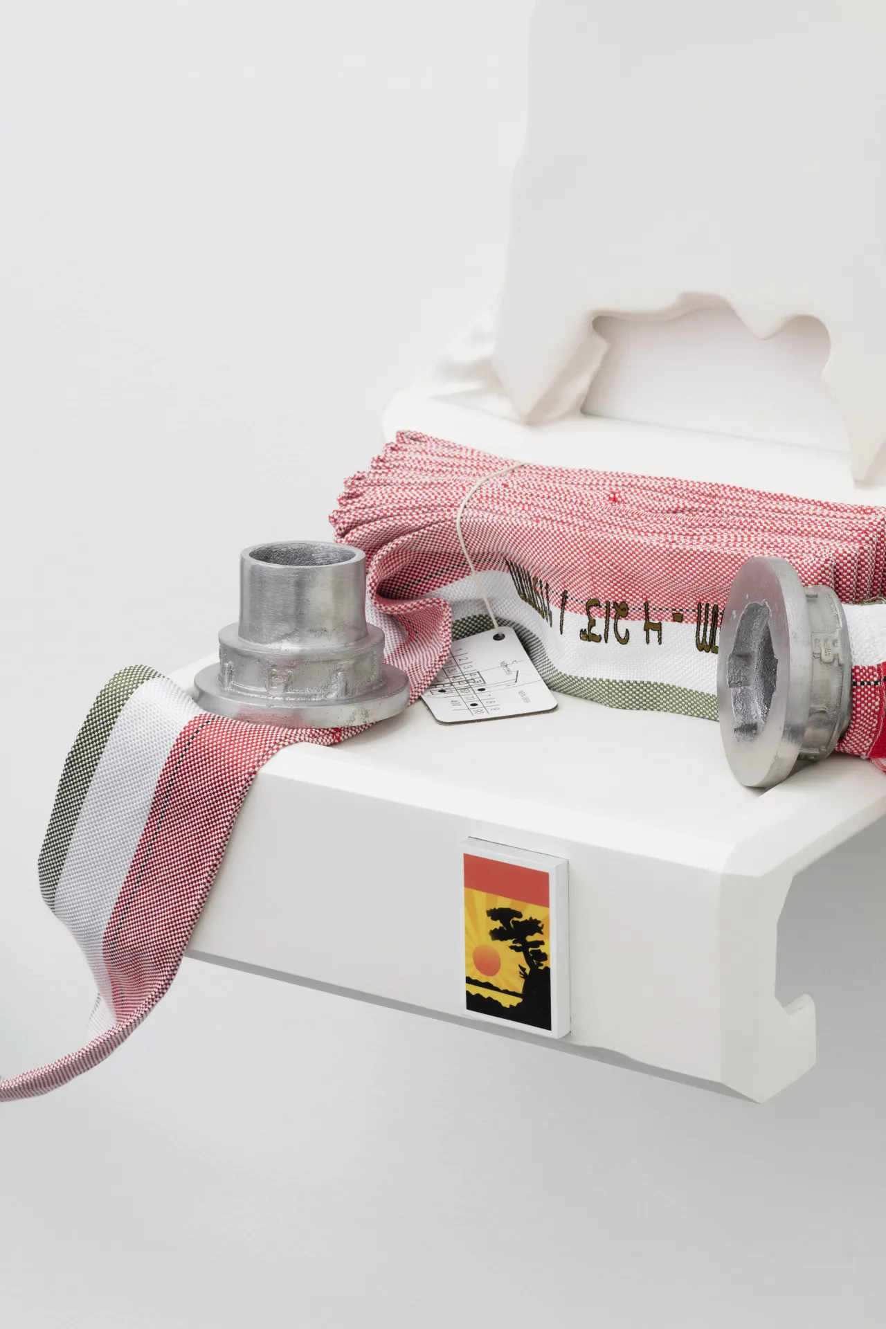 Magali Reus, Sentinel (Vesuvio), 2017 (detail). Photo: Plastiques. © The Artist. Courtesy The Artist and The Approach, London