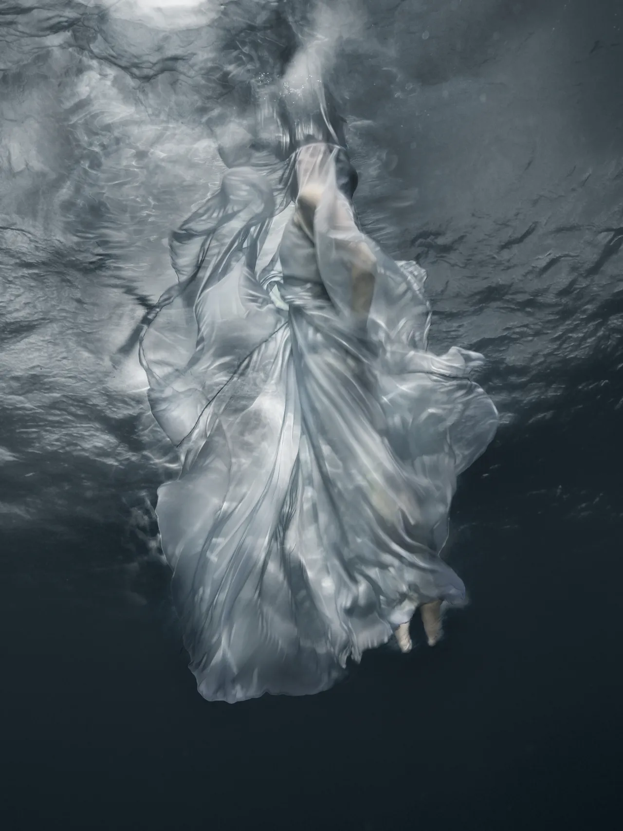 Disguise, 2019 © Barbara Cole
